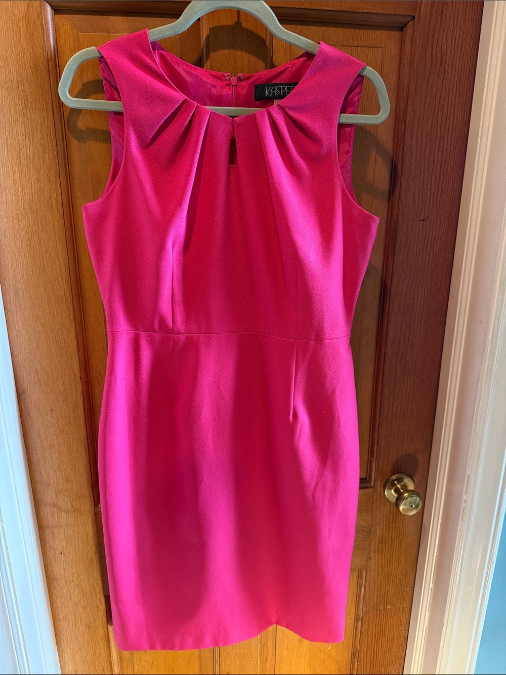 Kasper Fuchsia Sleeveless Sheath Dress
